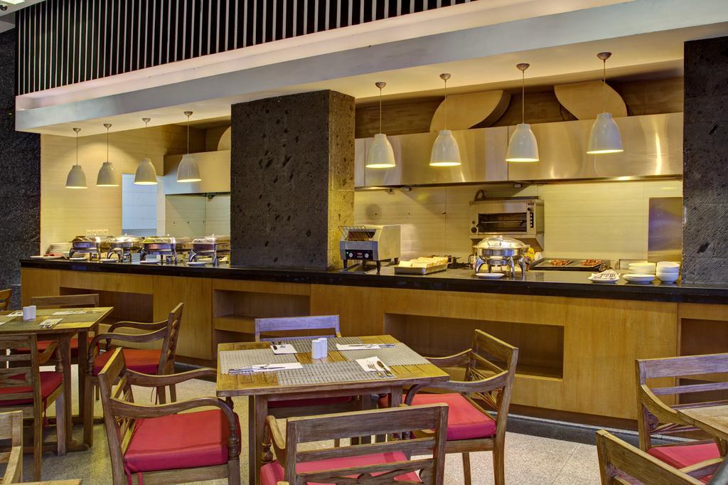Singkenken Boutique Hotel Seminyak Esterno foto