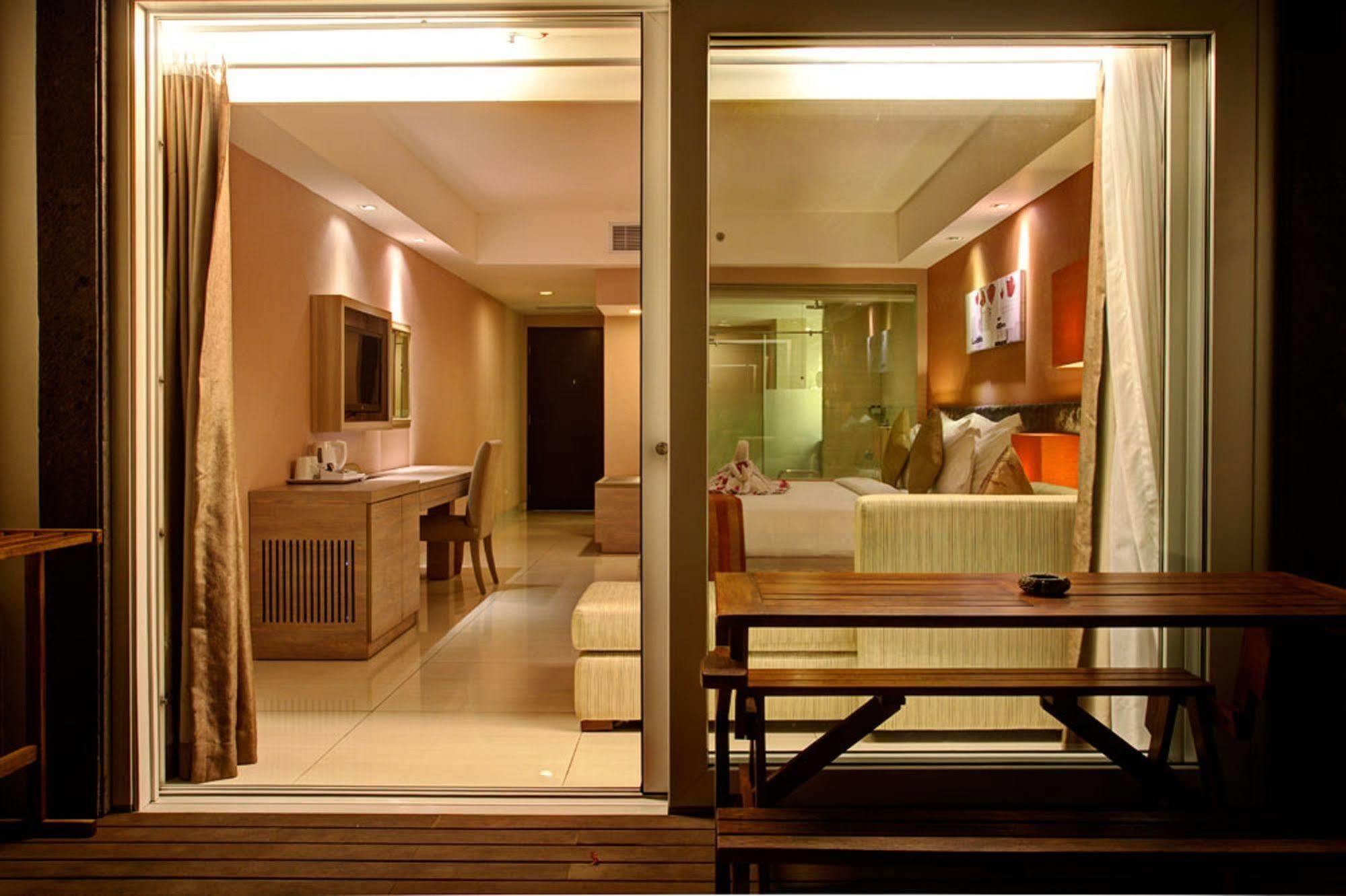 Singkenken Boutique Hotel Seminyak Esterno foto