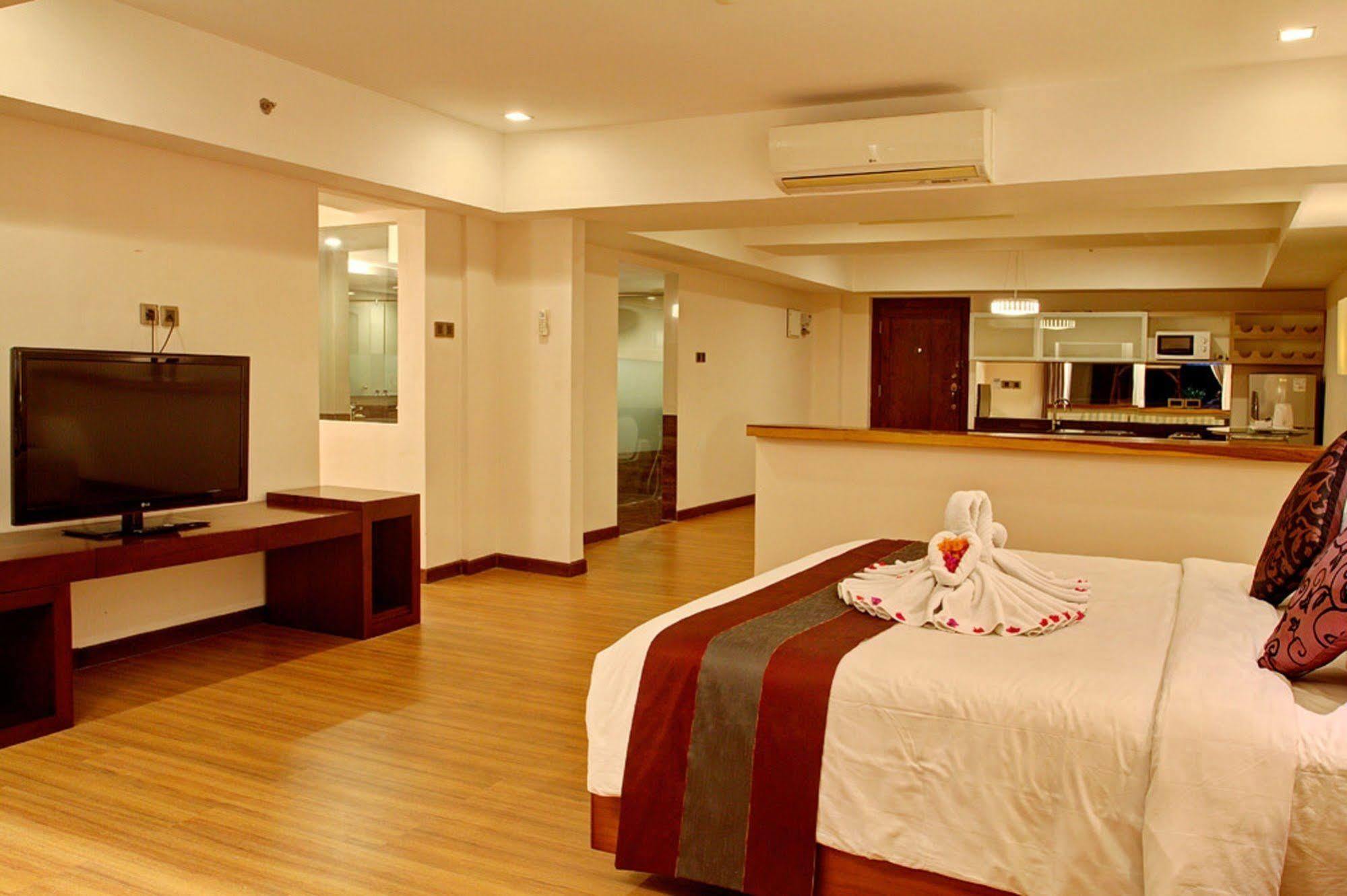 Singkenken Boutique Hotel Seminyak Esterno foto