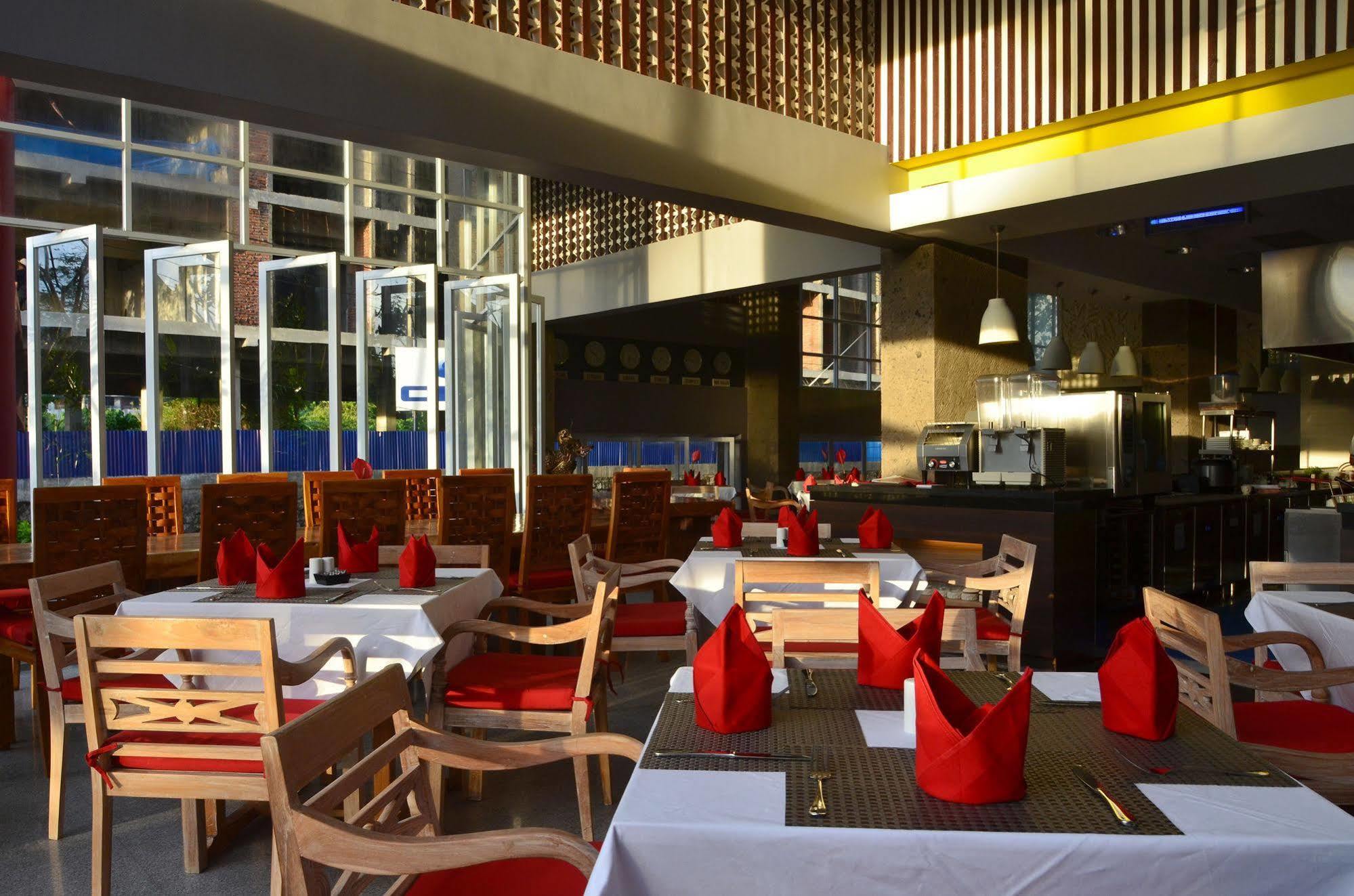 Singkenken Boutique Hotel Seminyak Esterno foto